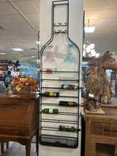 Load image into Gallery viewer, Grape Escape Wine Accessory