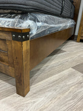 Load image into Gallery viewer, Arlo Country Bedroom