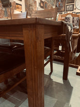 Load image into Gallery viewer, Bandon Table and 6 chairs in Harvest Brown