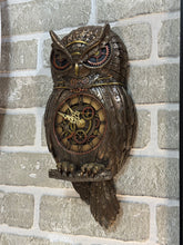 Load image into Gallery viewer, Timepiece Mechanicus Owl Clock
